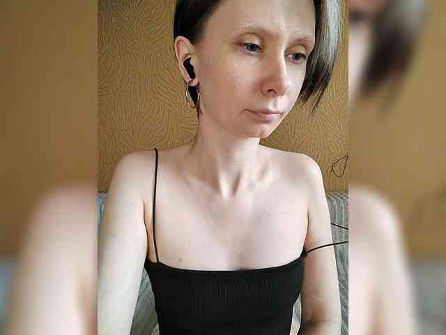 -Christina- webcam