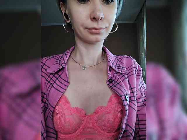 -Christina- webcam