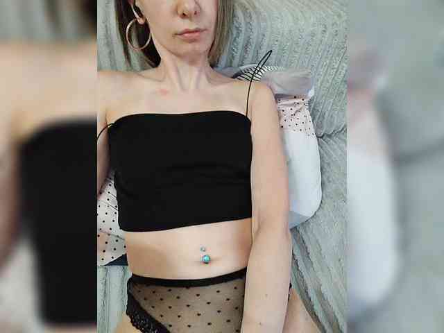 prettyKris Live Webcam on BongaCams