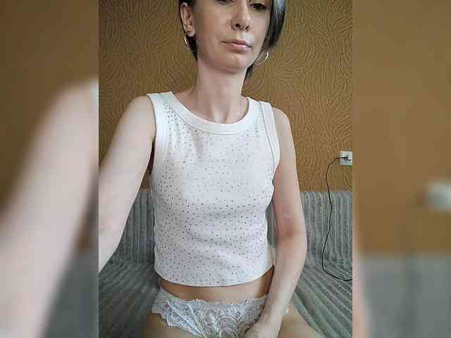 -Christina- webcam