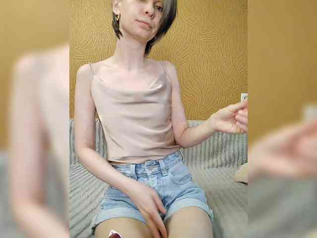-Christina- webcam