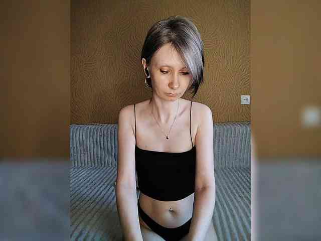 -Christina- webcam