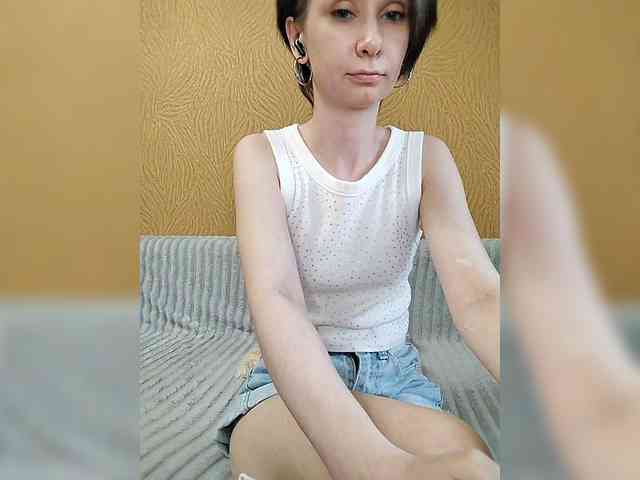-Christina- webcam