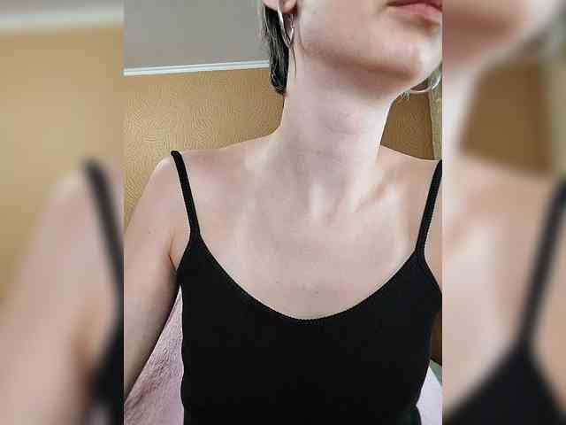 prettyKris Live Webcam on BongaCams