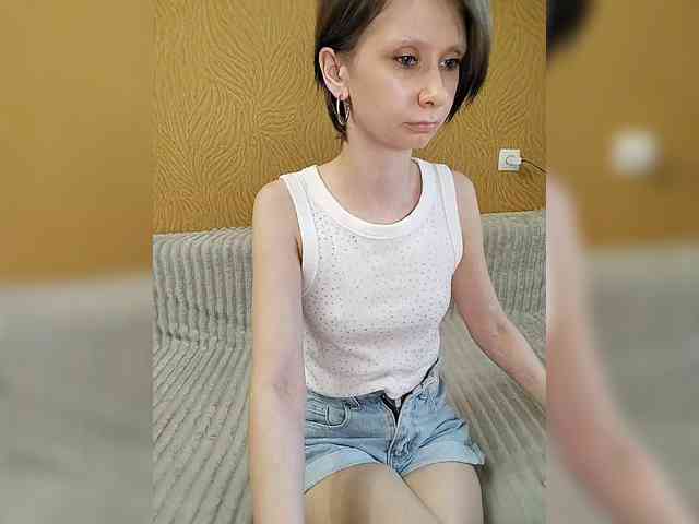 -Christina- webcam