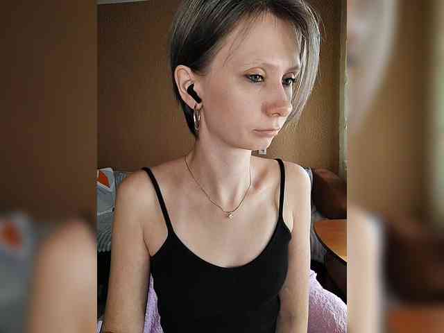 -Christina- webcam