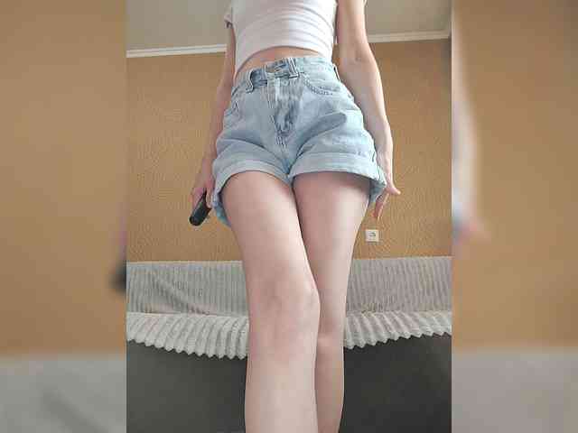 prettyKris Live Webcam on BongaCams