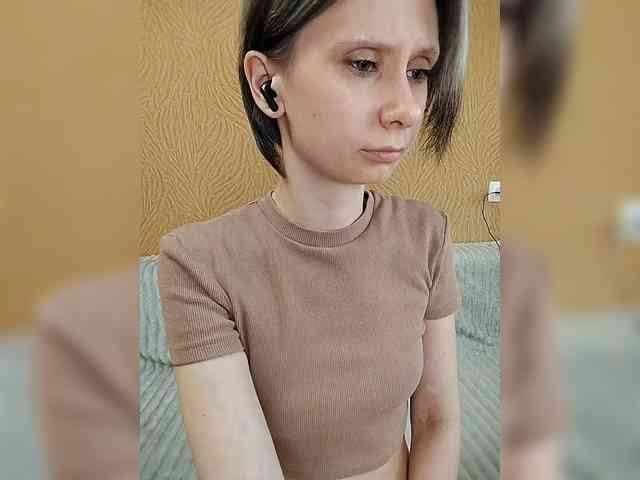 -Christina- webcam