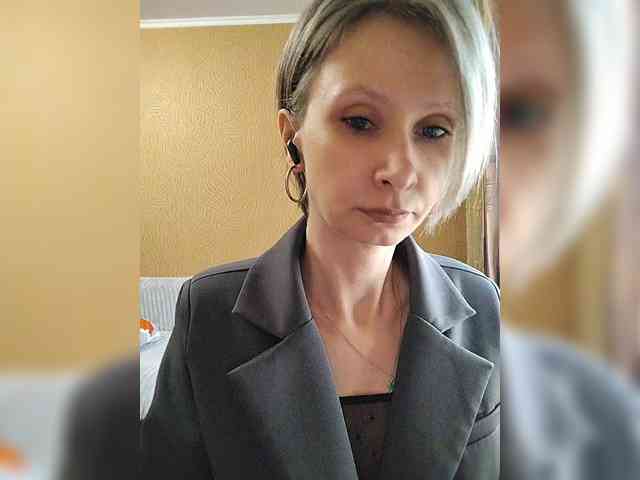 -Christina- webcam