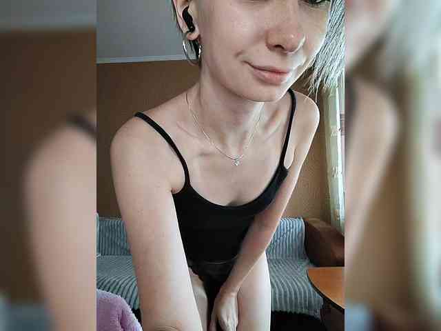 -Christina- webcam
