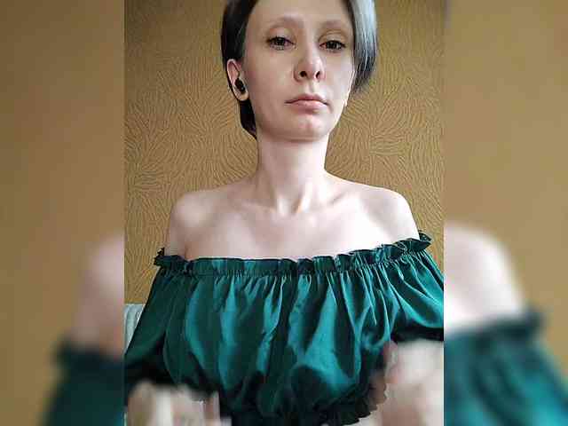 -Christina- webcam