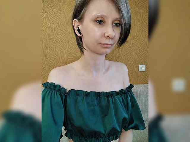 -Christina- webcam