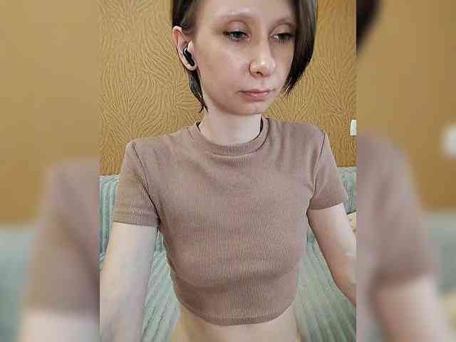 -Christina- webcam