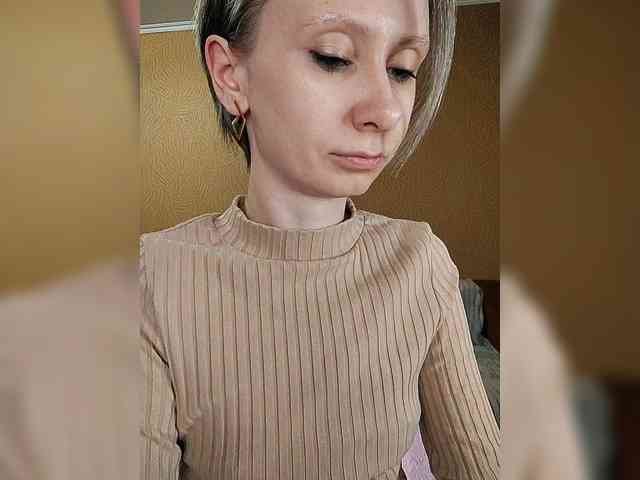 -Christina- webcam