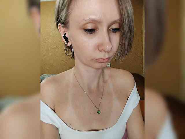-Christina- webcam