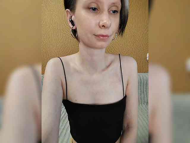 -Christina- webcam