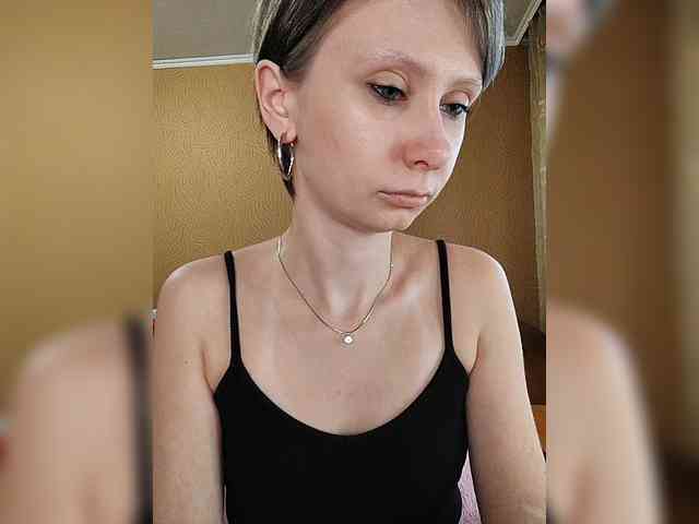 -Christina- webcam
