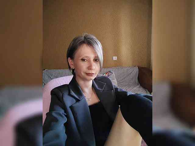 -Christina- webcam