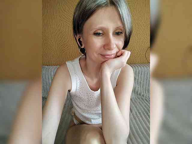 -Christina- webcam