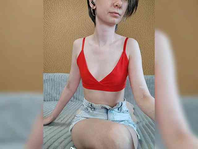 -Christina- webcam
