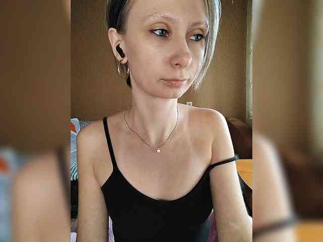 -Christina- webcam