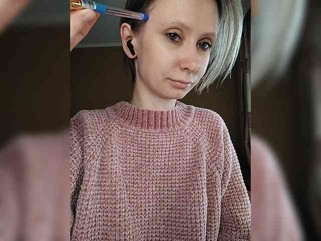 -Christina- webcam