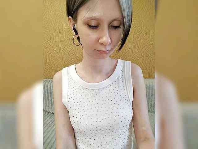 -Christina- webcam