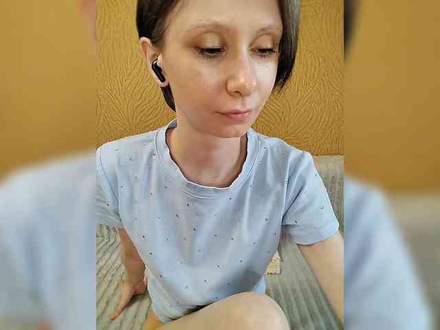 -Christina- webcam
