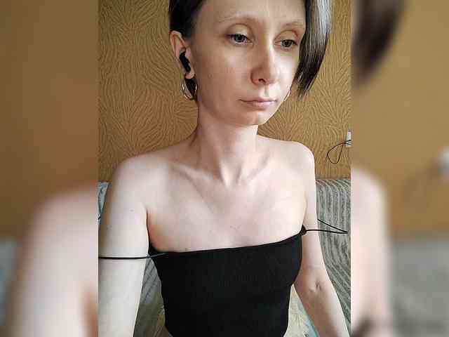-Christina- webcam