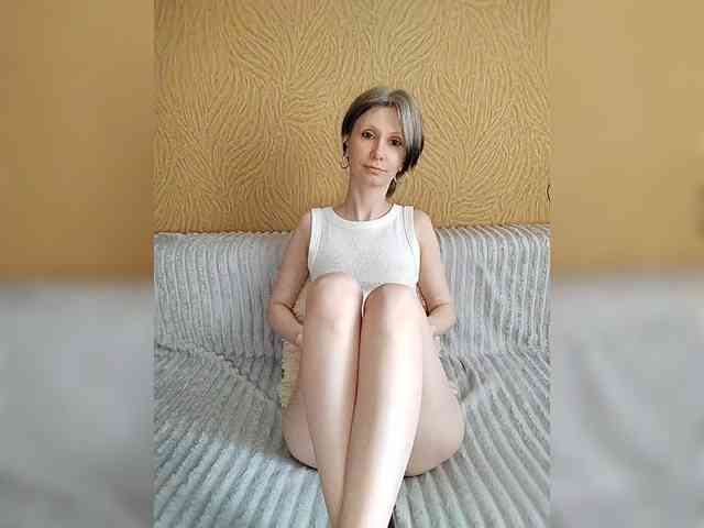 -Christina- webcam