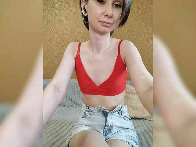 -Christina- webcam
