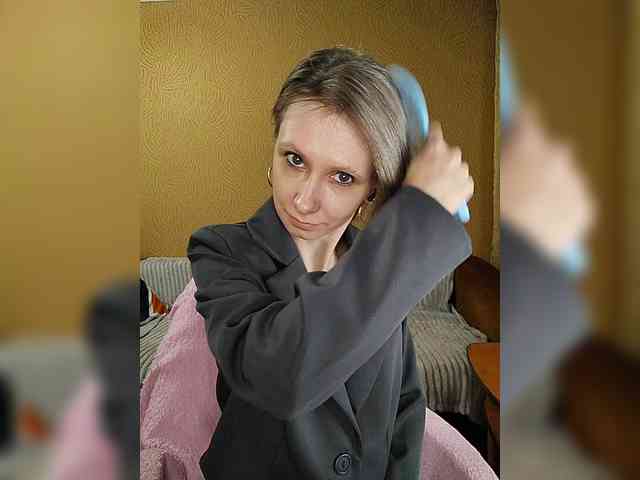 -Christina- webcam