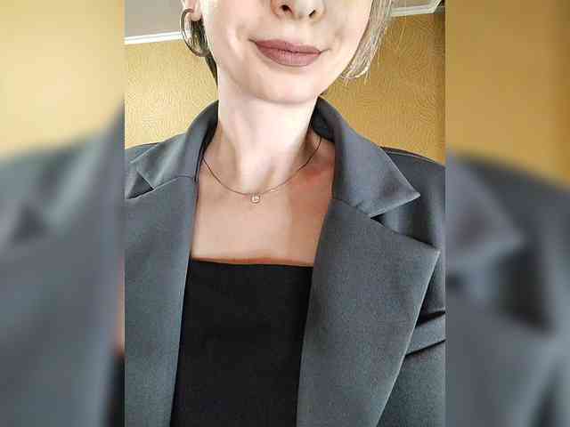 -Christina- webcam