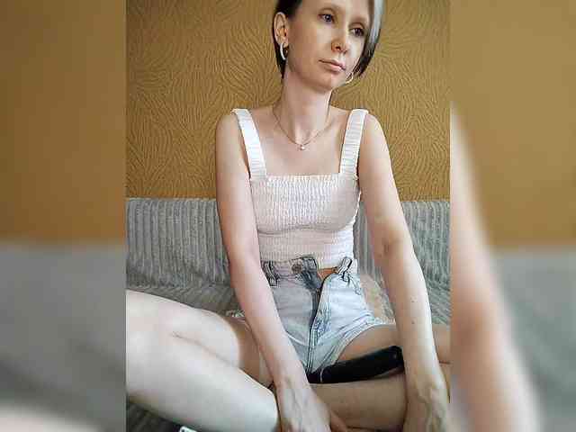 -Christina- webcam