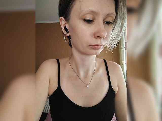 -Christina- webcam