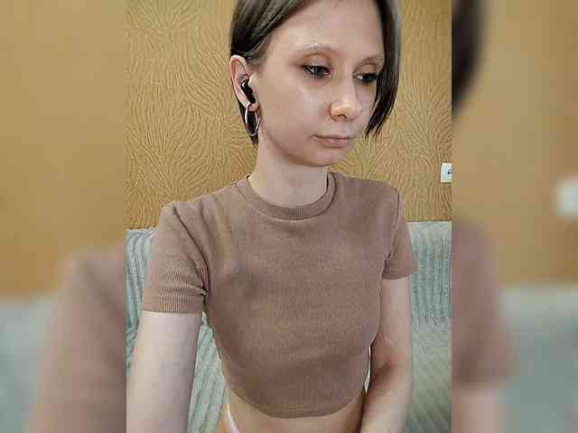 -Christina- webcam