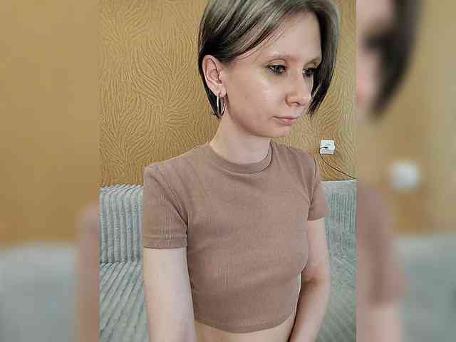 -Christina- webcam