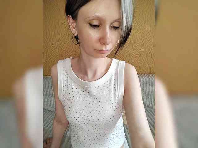 -Christina- webcam