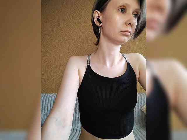 -Christina- webcam
