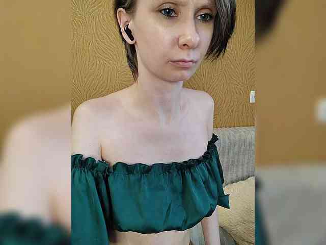 -Christina- webcam
