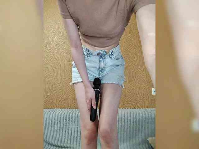 -Christina- webcam