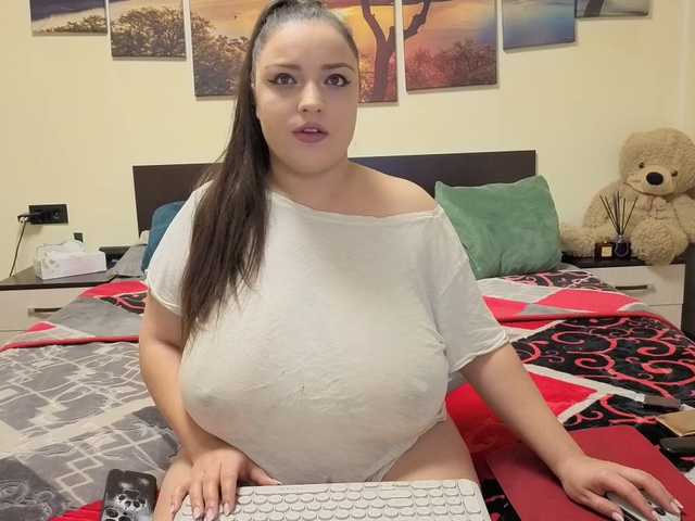 adellineee from BongaCams is Freechat