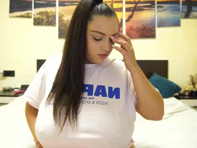 adellineee from BongaCams is Freechat