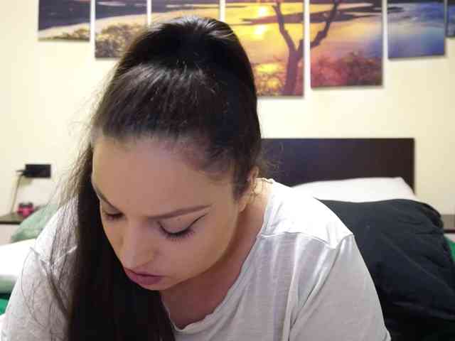 adellineee webcam