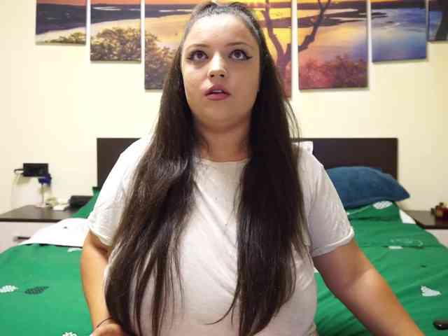 adellineee webcam