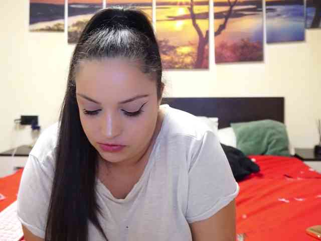 adellineee webcam