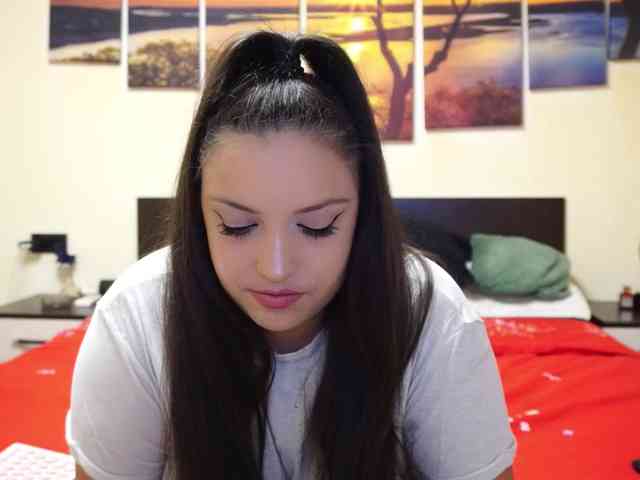adellineee webcam