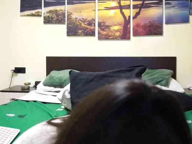 adellineee webcam