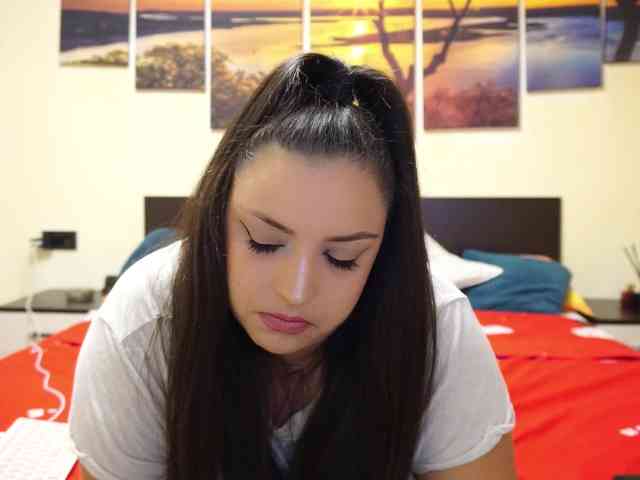 adellineee webcam