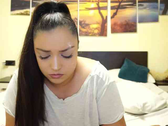 adellineee webcam